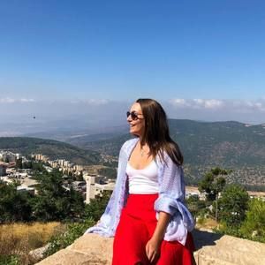 Meet your Posher, Sarah